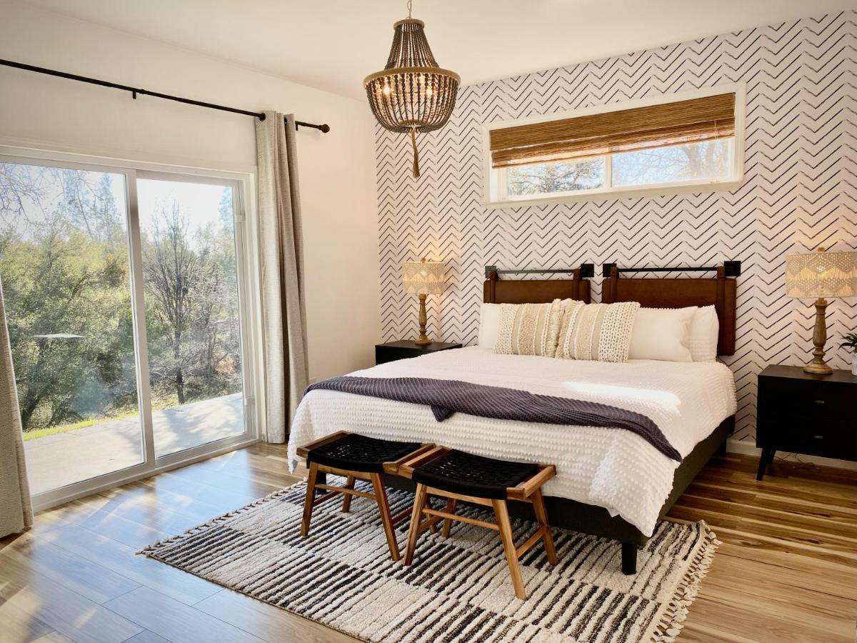 Glamour Mountain Getaway By Casa Oso With Views And Spa Oakhurst Buitenkant foto