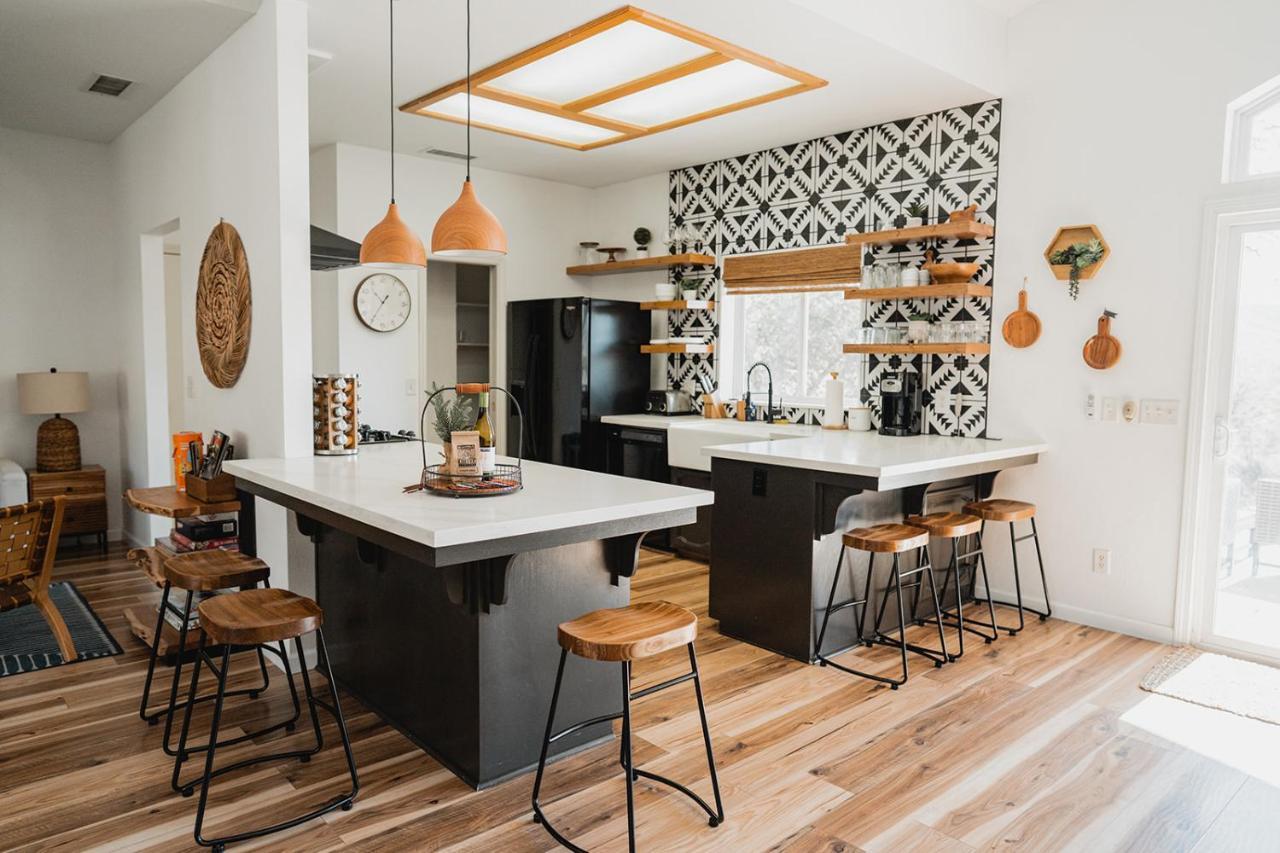 Glamour Mountain Getaway By Casa Oso With Views And Spa Oakhurst Buitenkant foto