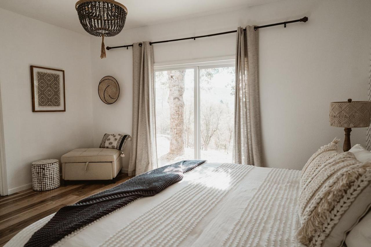 Glamour Mountain Getaway By Casa Oso With Views And Spa Oakhurst Buitenkant foto